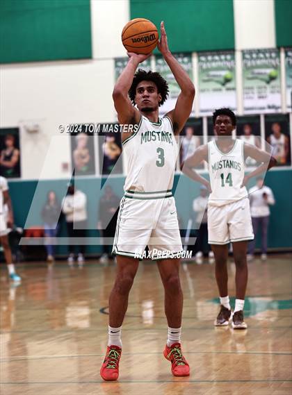 Thumbnail 3 in North Mecklenburg @ Myers Park (NCHSAA 4A Round 4) photogallery.