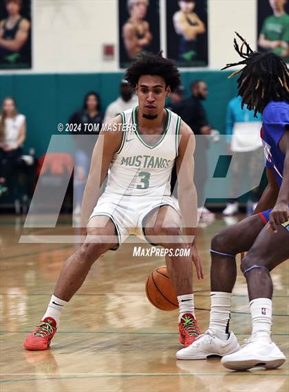 Thumbnail 2 in North Mecklenburg @ Myers Park (NCHSAA 4A Round 4) photogallery.