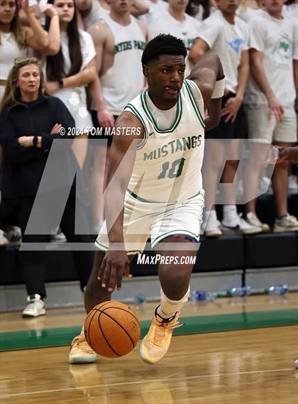 Thumbnail 2 in North Mecklenburg @ Myers Park (NCHSAA 4A Round 4) photogallery.