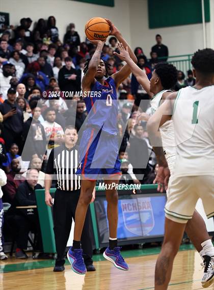 Thumbnail 2 in North Mecklenburg @ Myers Park (NCHSAA 4A Round 4) photogallery.