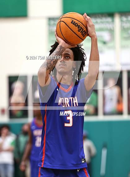 Thumbnail 2 in North Mecklenburg @ Myers Park (NCHSAA 4A Round 4) photogallery.