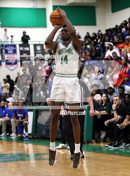 Thumbnail 1 in North Mecklenburg @ Myers Park (NCHSAA 4A Round 4) photogallery.