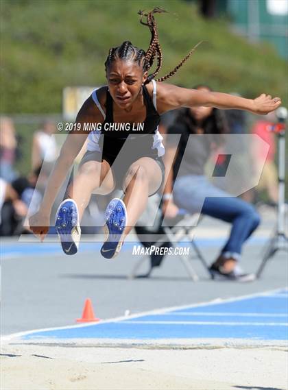 Thumbnail 1 in 29th Annual Trabuco Hills Invitational (Long Jump) photogallery.