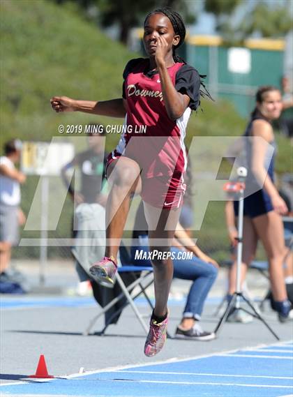 Thumbnail 2 in 29th Annual Trabuco Hills Invitational (Long Jump) photogallery.