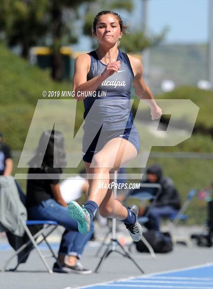 Thumbnail 3 in 29th Annual Trabuco Hills Invitational (Long Jump) photogallery.