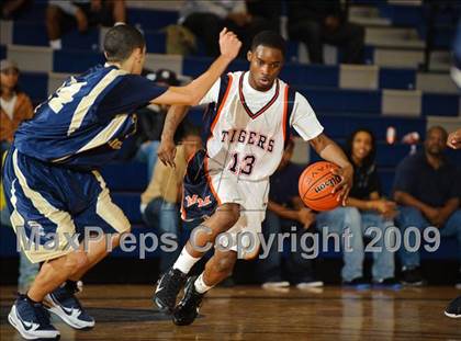Thumbnail 3 in Newnan @ Mundy's Mill photogallery.