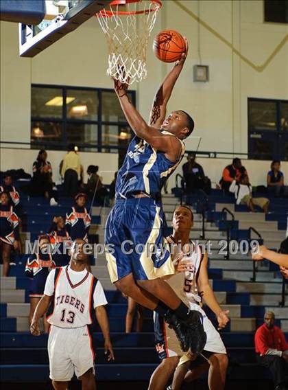Thumbnail 1 in Newnan @ Mundy's Mill photogallery.