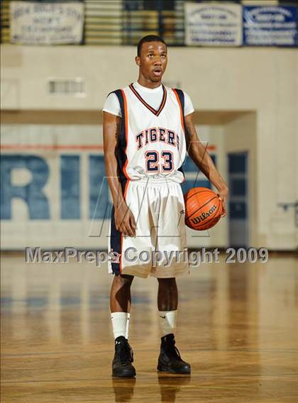 Thumbnail 3 in Newnan @ Mundy's Mill photogallery.