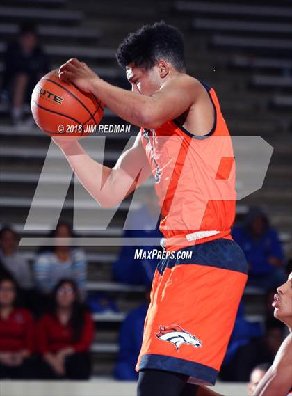 Thumbnail 1 in Fort Bend Bush vs. Lancaster (McDonald's Texas Invitational) photogallery.