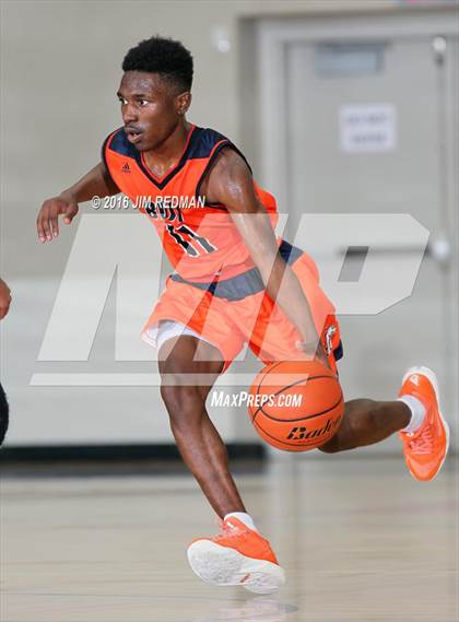 Thumbnail 2 in Fort Bend Bush vs. Lancaster (McDonald's Texas Invitational) photogallery.
