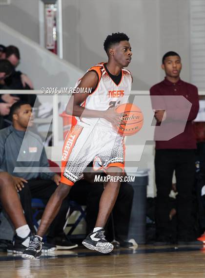 Thumbnail 2 in Fort Bend Bush vs. Lancaster (McDonald's Texas Invitational) photogallery.