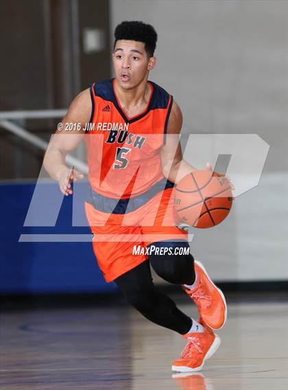 Thumbnail 2 in Fort Bend Bush vs. Lancaster (McDonald's Texas Invitational) photogallery.