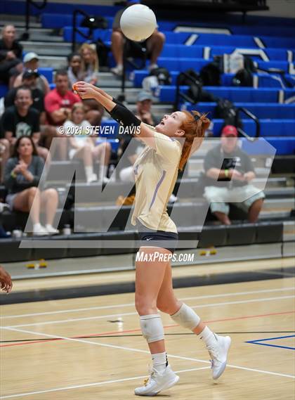 Thumbnail 1 in Notre Dame Prep vs. O'Connor photogallery.