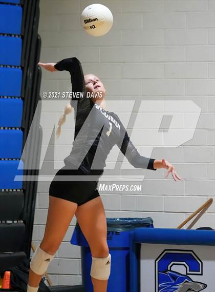 Thumbnail 2 in Notre Dame Prep vs. O'Connor photogallery.