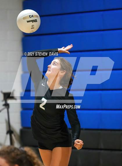 Thumbnail 3 in Notre Dame Prep vs. O'Connor photogallery.