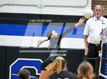 Thumbnail 2 in Notre Dame Prep vs. O'Connor photogallery.