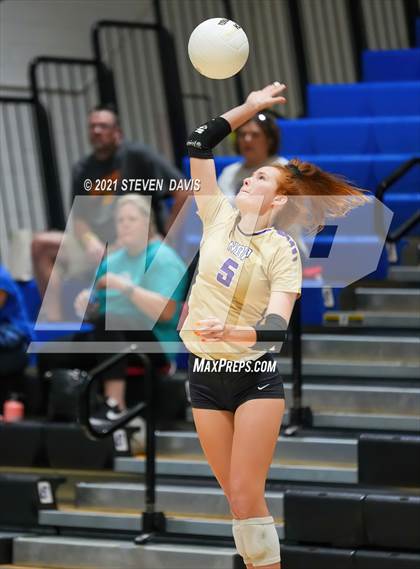Thumbnail 1 in Notre Dame Prep vs. O'Connor photogallery.