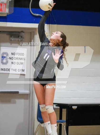 Thumbnail 3 in Notre Dame Prep vs. O'Connor photogallery.