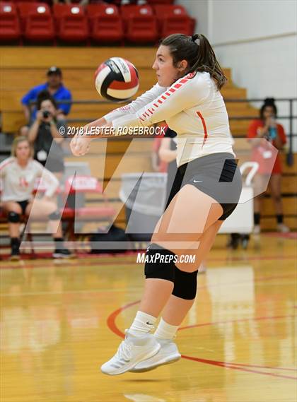 Thumbnail 1 in Navarro @ Fredericksburg photogallery.