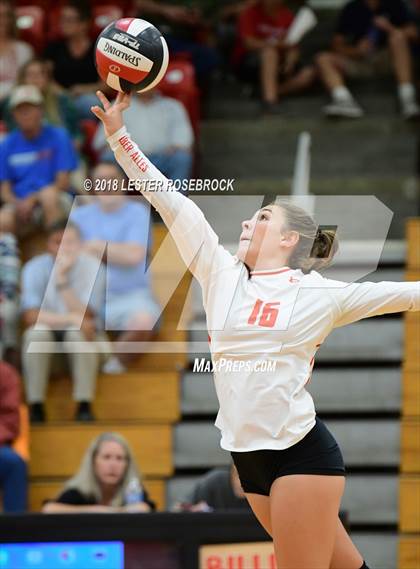 Thumbnail 2 in Navarro @ Fredericksburg photogallery.