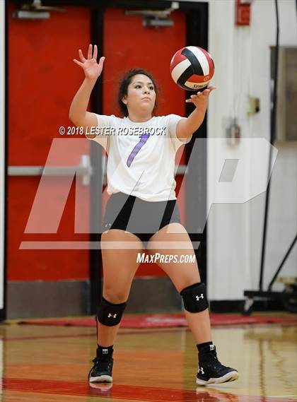 Thumbnail 3 in Navarro @ Fredericksburg photogallery.