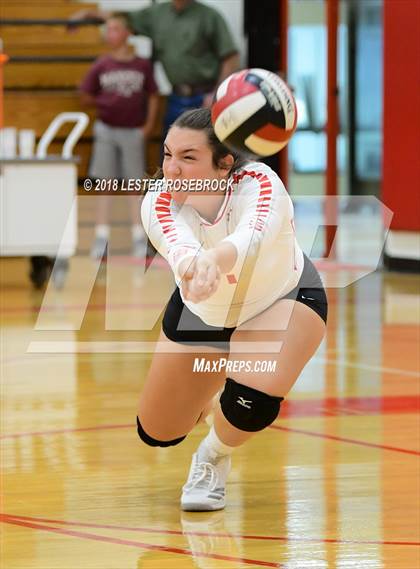 Thumbnail 1 in Navarro @ Fredericksburg photogallery.