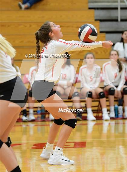 Thumbnail 2 in Navarro @ Fredericksburg photogallery.