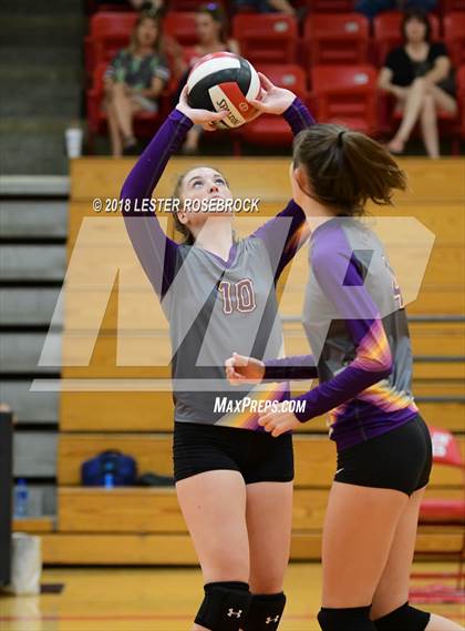 Thumbnail 3 in Navarro @ Fredericksburg photogallery.