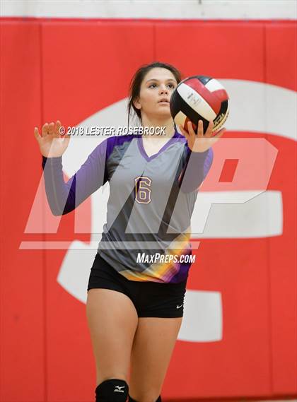 Thumbnail 3 in Navarro @ Fredericksburg photogallery.