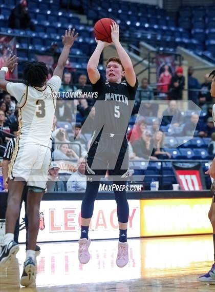 Thumbnail 3 in Fort Bend Marshall vs. Martin (Whataburger Classic) photogallery.
