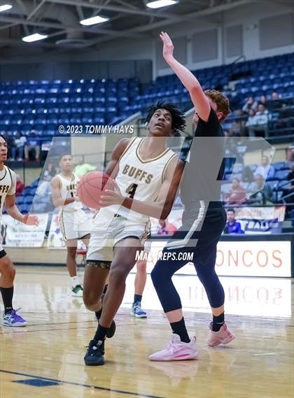 Thumbnail 3 in Fort Bend Marshall vs. Martin (Whataburger Classic) photogallery.