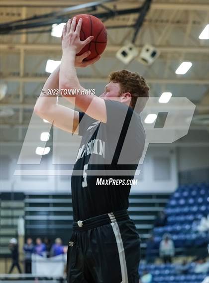 Thumbnail 3 in Fort Bend Marshall vs. Martin (Whataburger Classic) photogallery.
