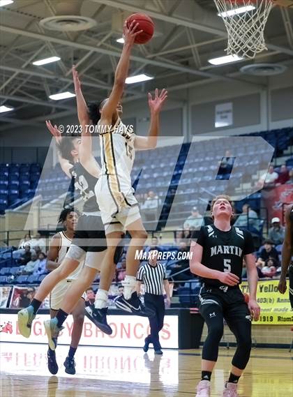 Thumbnail 1 in Fort Bend Marshall vs. Martin (Whataburger Classic) photogallery.