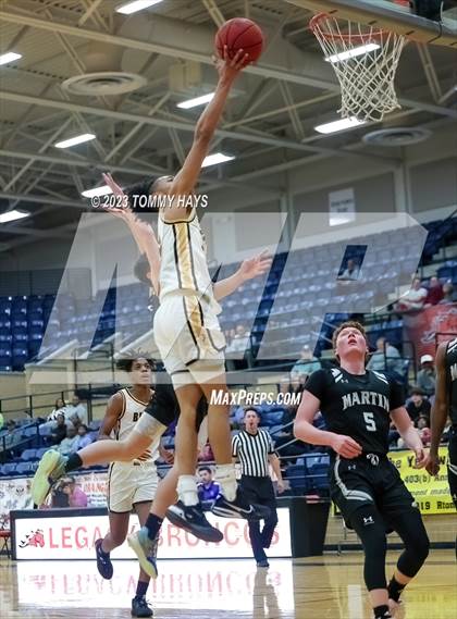 Thumbnail 2 in Fort Bend Marshall vs. Martin (Whataburger Classic) photogallery.