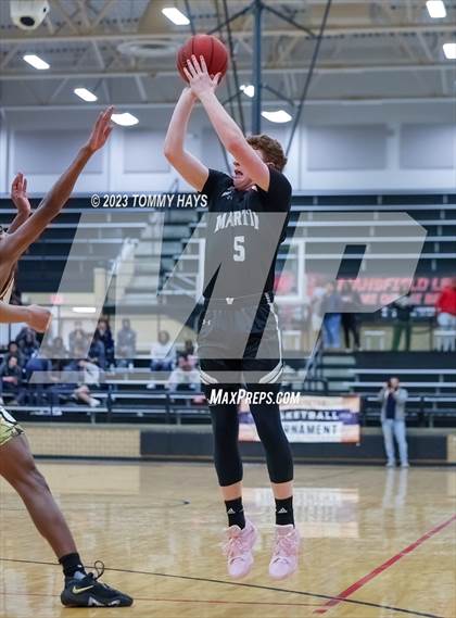 Thumbnail 2 in Fort Bend Marshall vs. Martin (Whataburger Classic) photogallery.