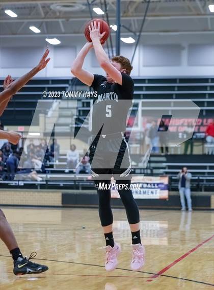 Thumbnail 1 in Fort Bend Marshall vs. Martin (Whataburger Classic) photogallery.