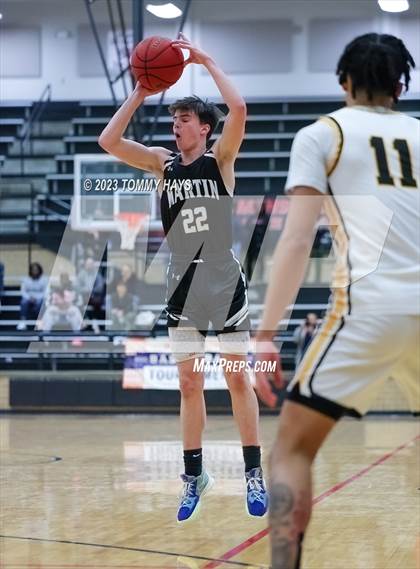 Thumbnail 3 in Fort Bend Marshall vs. Martin (Whataburger Classic) photogallery.