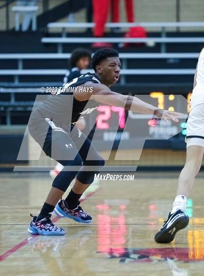 Thumbnail 3 in Fort Bend Marshall vs. Martin (Whataburger Classic) photogallery.