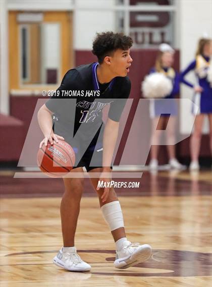 Thumbnail 3 in Brock vs. City View (UIL 3A Bi-District Playoff) photogallery.