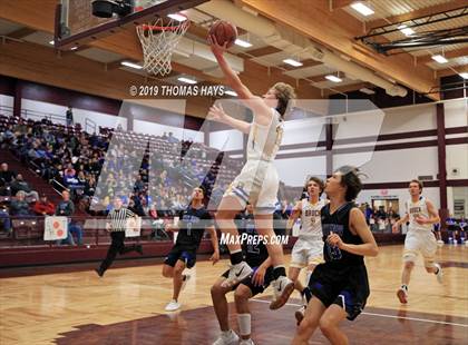 Thumbnail 1 in Brock vs. City View (UIL 3A Bi-District Playoff) photogallery.