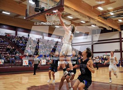 Thumbnail 2 in Brock vs. City View (UIL 3A Bi-District Playoff) photogallery.