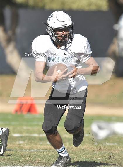Thumbnail 3 in JV: Villa Park @ Canyon photogallery.