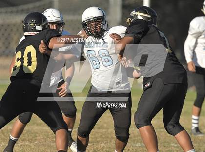Thumbnail 2 in JV: Villa Park @ Canyon photogallery.