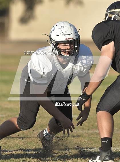 Thumbnail 2 in JV: Villa Park @ Canyon photogallery.