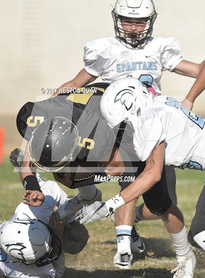 Thumbnail 3 in JV: Villa Park @ Canyon photogallery.