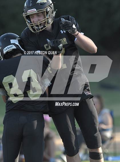 Thumbnail 1 in JV: Villa Park @ Canyon photogallery.