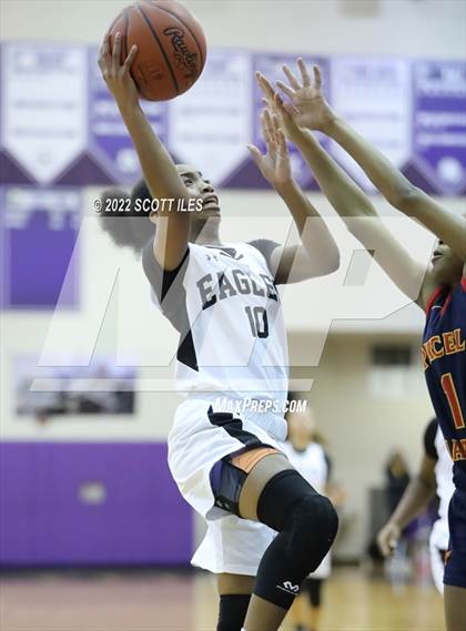 Thumbnail 2 in Example Academy vs Purcell Marian (OGBR Classic in the City) photogallery.