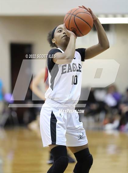 Thumbnail 3 in Example Academy vs Purcell Marian (OGBR Classic in the City) photogallery.