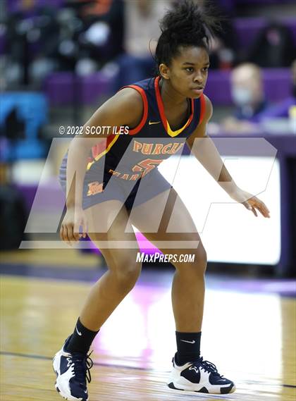 Thumbnail 2 in Example Academy vs Purcell Marian (OGBR Classic in the City) photogallery.