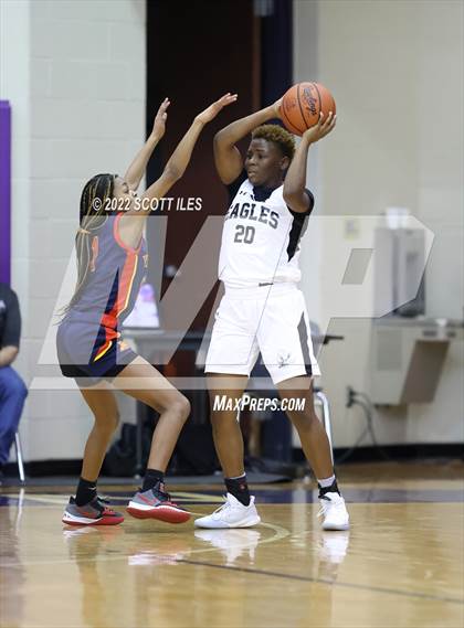 Thumbnail 2 in Example Academy vs Purcell Marian (OGBR Classic in the City) photogallery.